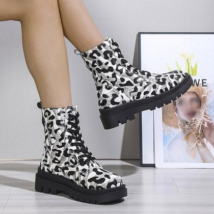 Veooy Lace-up Front Leopard Round Toe Block Heel..