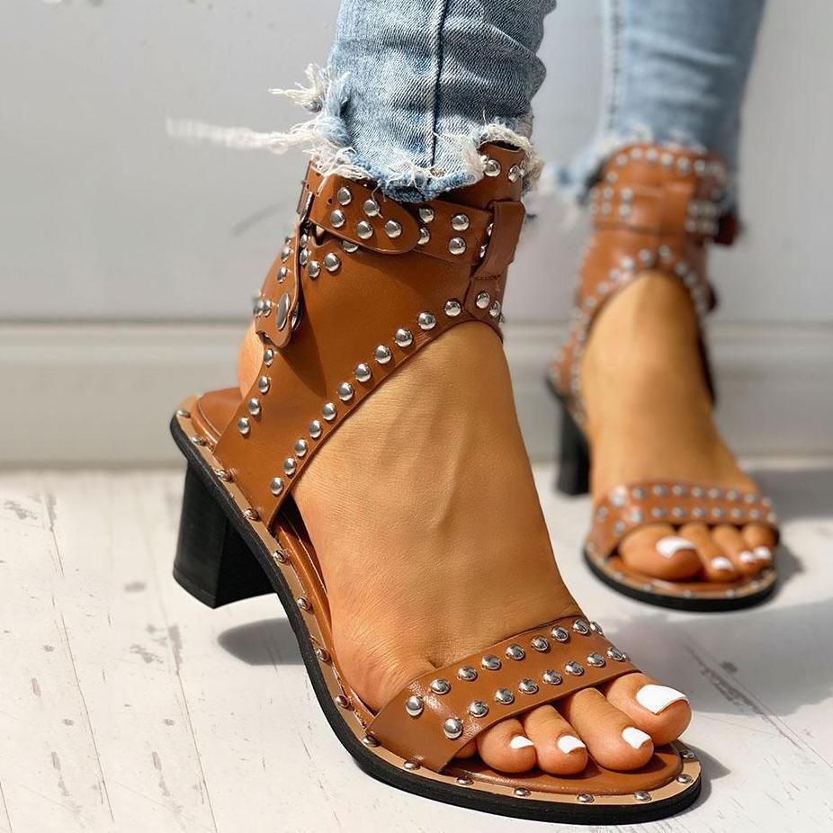 Veooy Open Toe Rivet Chunky Heeled Sandals For Women