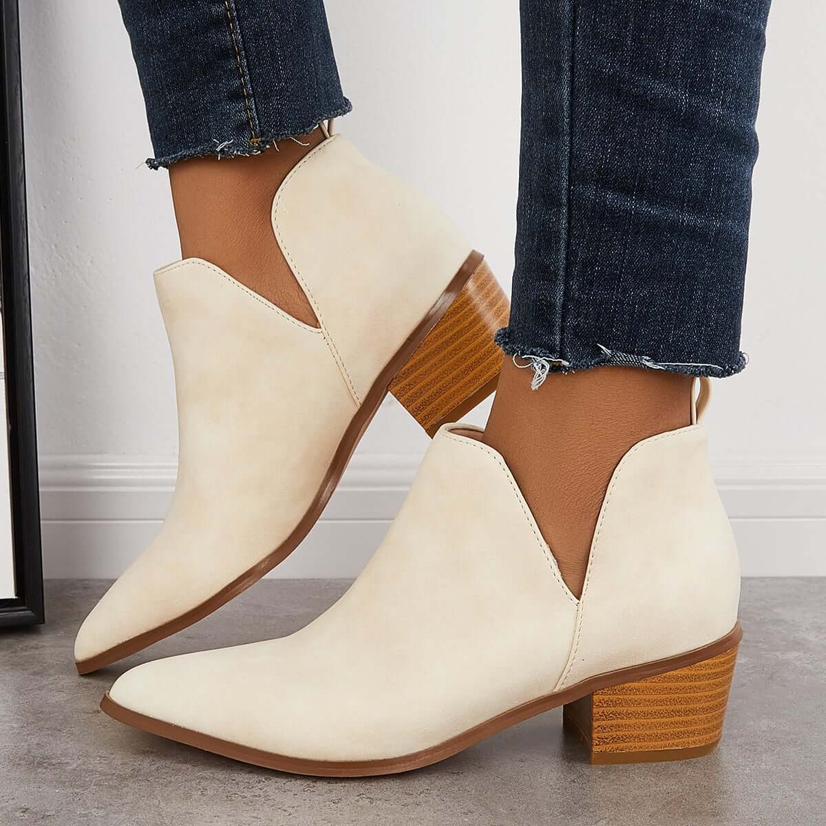 Veooy Cut Out Ankle Western Boots Chunky Heeled Cowboy Booties