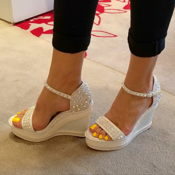 Veooy Stylish Platform Rivet Wedge Sandals on Luulla